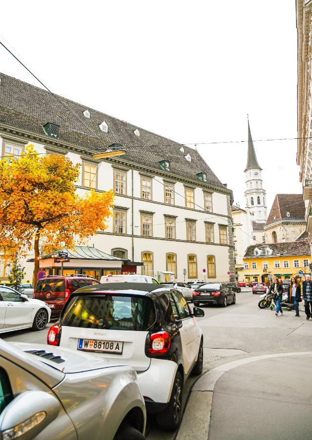 Backpacker Apartment Hofburg Vienna Luaran gambar